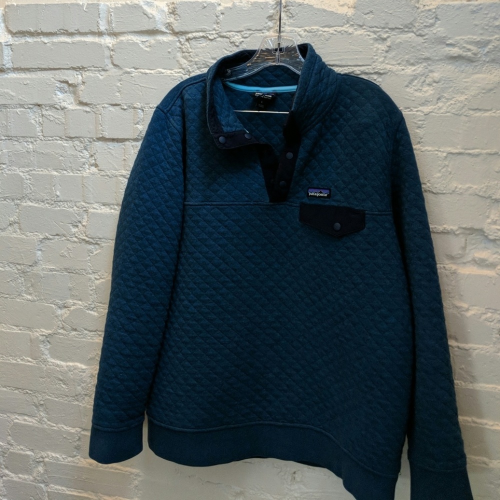 Patagonia quilted pullover
